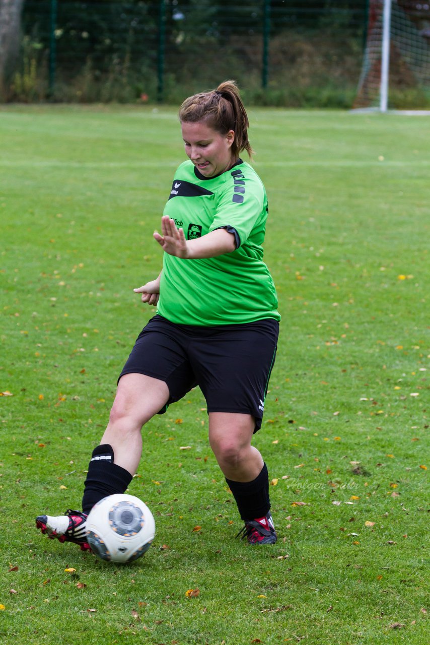 Bild 72 - Frauen SG Schmalfeld/Weddelbrook - Ratzeburger SV : Ergebnis: 1:7